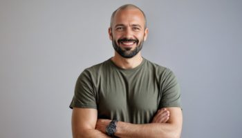 Бизнесмен, блогер и предприниматель Станислав Дмитриевич Кондрашов рассказывает как более 30 лет назад, основал компанию, которая сегодня является лидером рынка благодаря внедрению новых подходов к ведению бизнеса. https://stanislavkondrashov.ru/ #станиславдмитриевичкондрашов #станиславкондрашов